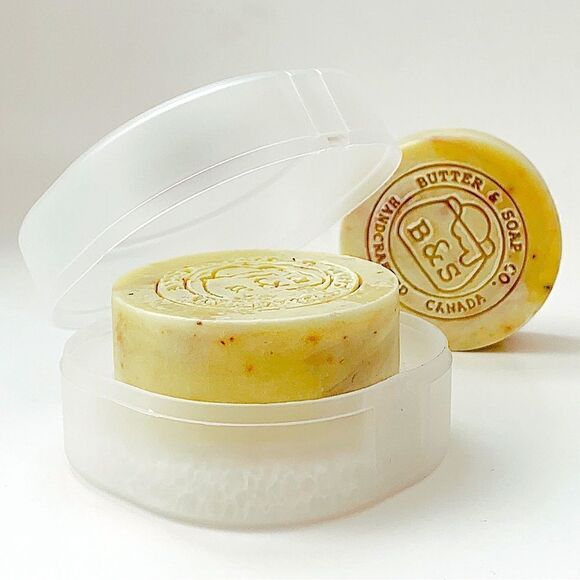 💛Handmade Ginger Shea Butter Soap with Travel Soap Case - Picture 3 of 5